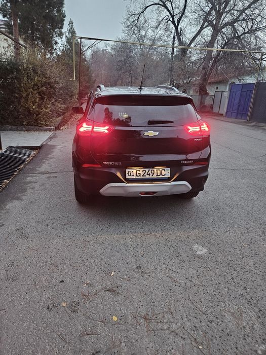 Автомобиль Chevrolet Travker