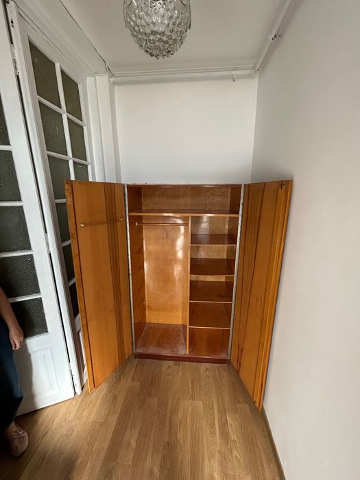 Mobila veche Bucuresti