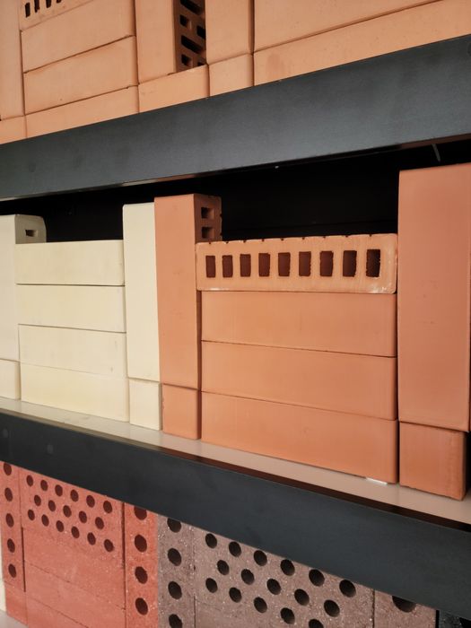 "Туркманистондан олиб келинган керамика ғиштлари — янги, сифати юқори"