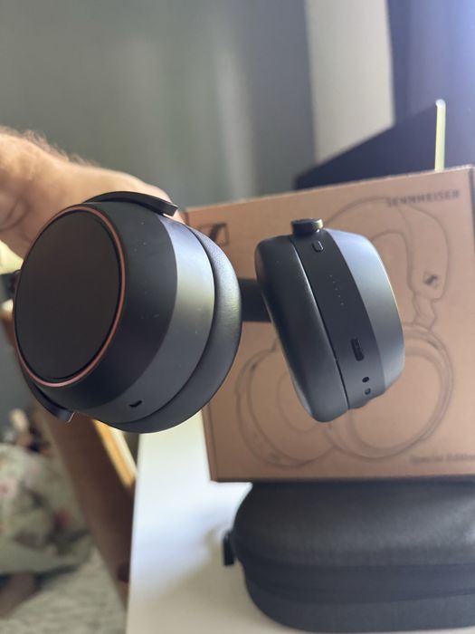 Casti sennheiser momentum 4 special editio