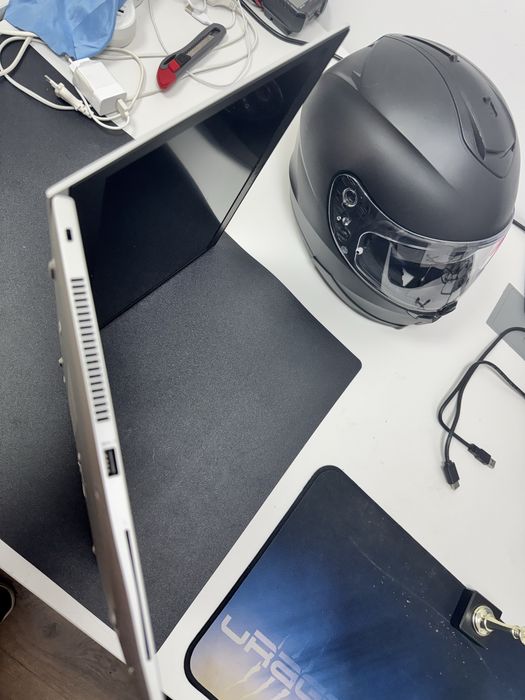 HP EliteBook 830 G8