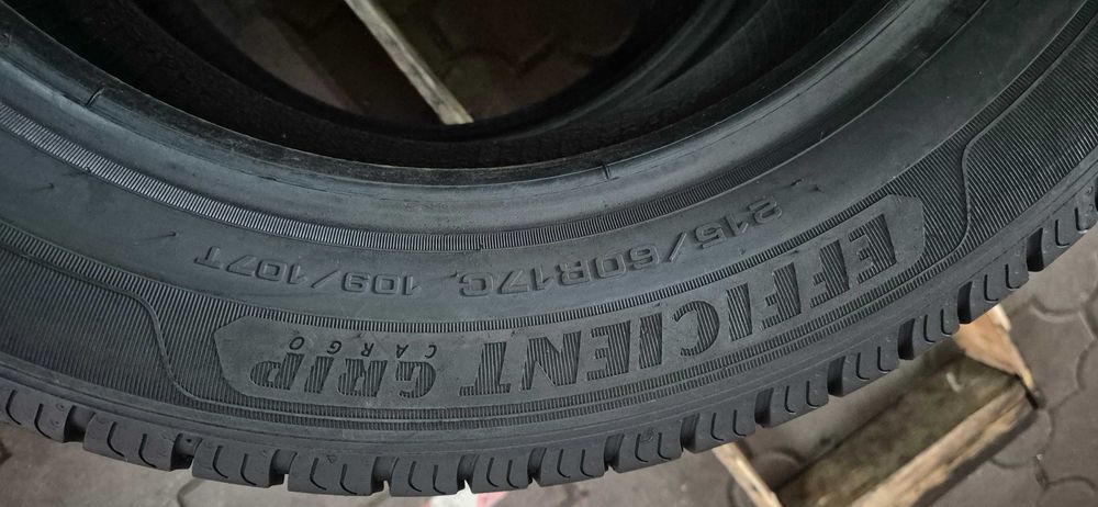 anvelope Michelin,Goodyear,Uniroyal  215/60/17C vara,m&s,iarna
