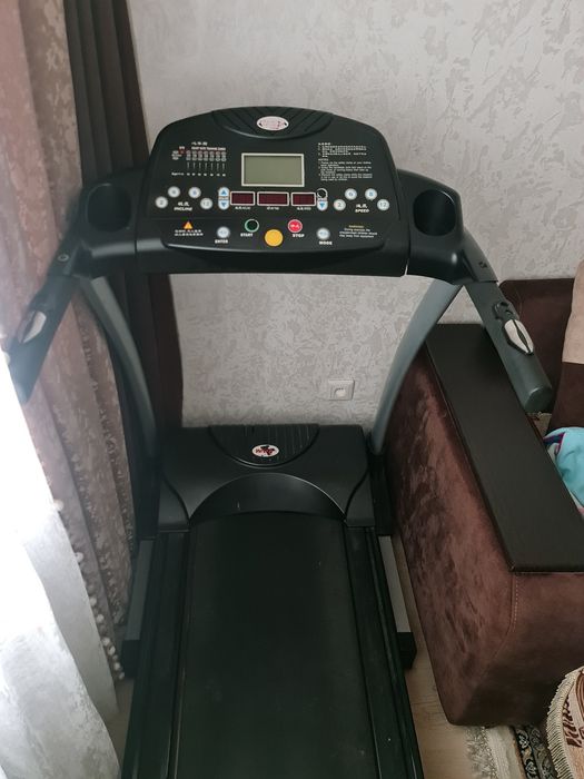 Беговая дорожка .