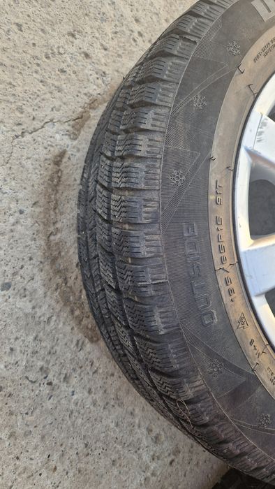 Set jante + cauciucuri R15 de iarnă ca noi