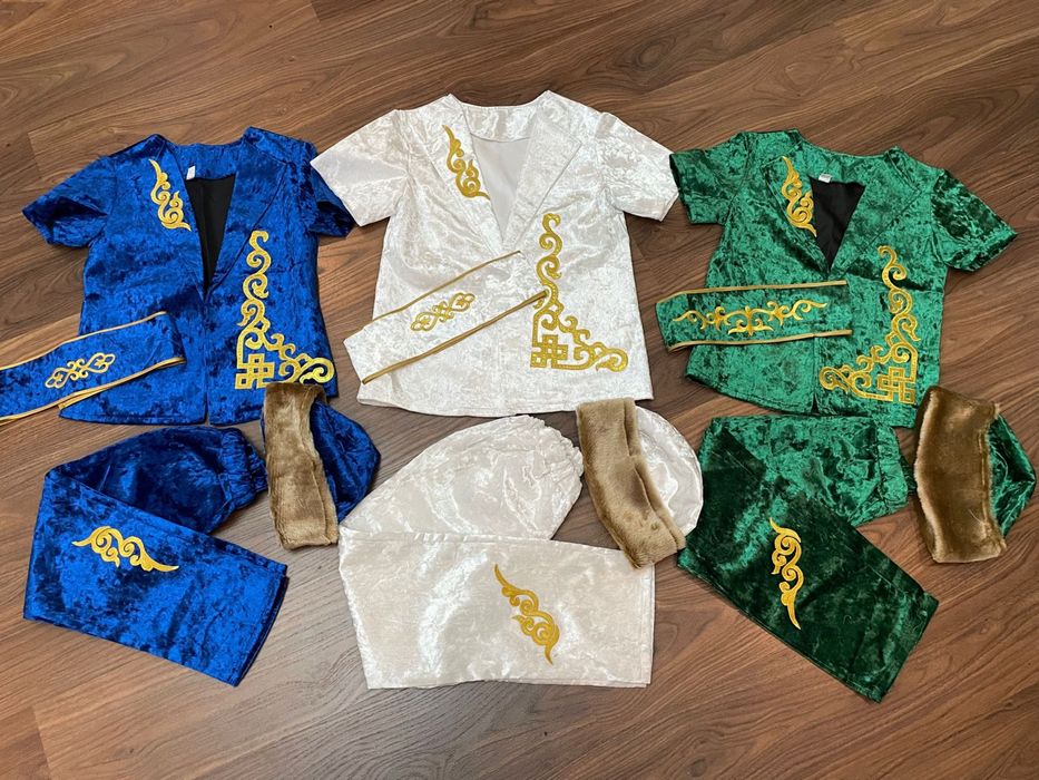 Казахские национальные костюмы