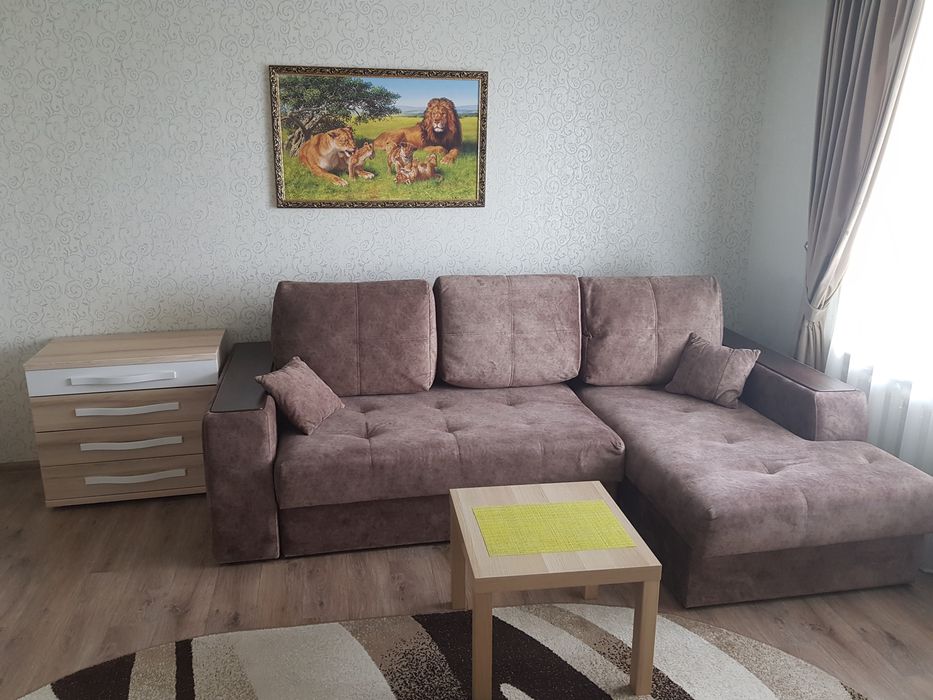 Продам 3 комнатную