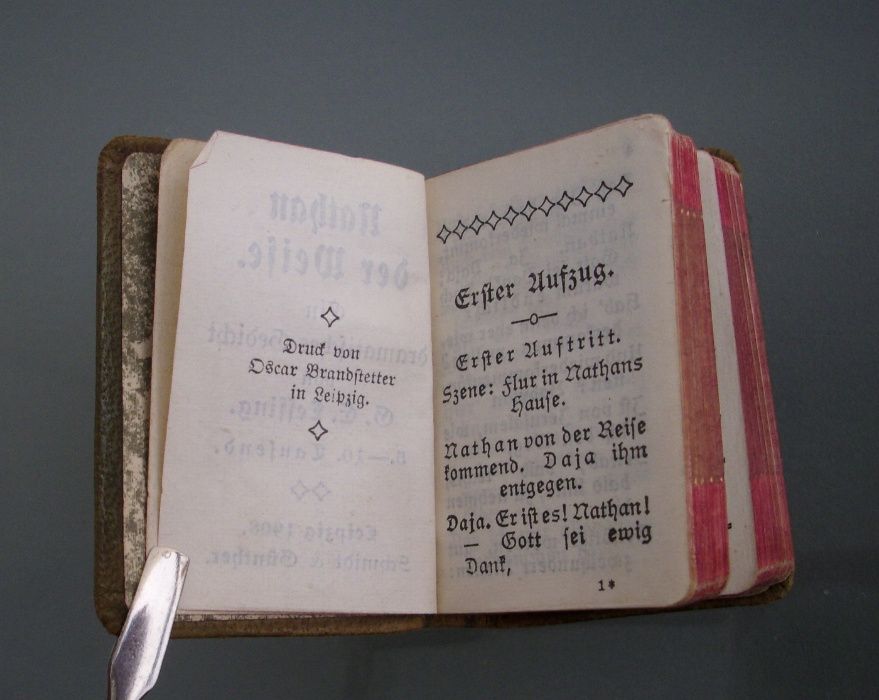 Комплект миниатюрни книги Liliput-Bibliothek