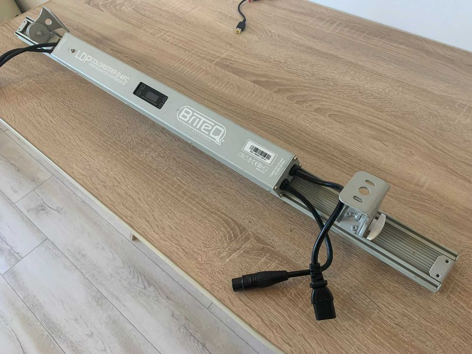 Proiector scenă Led Briteq LDP-COLORSTRIP 24FC