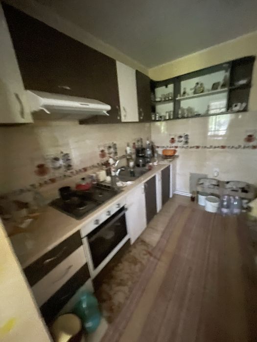 Casa Huși de vanzare