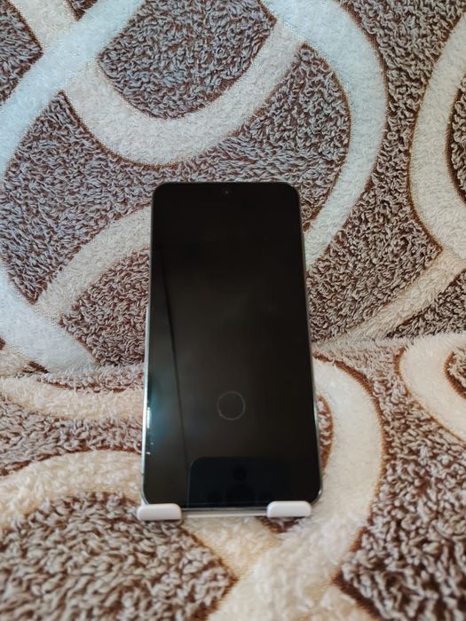 Samsung s23 хорошем состоянии