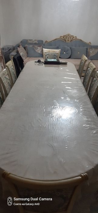 Продам стол со стульями