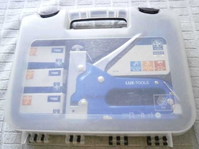 Ръчен такер Lux-Tools