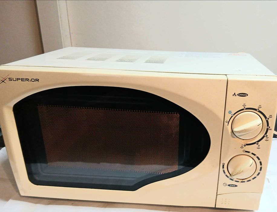 Микровълнова SUPERIOR с грил