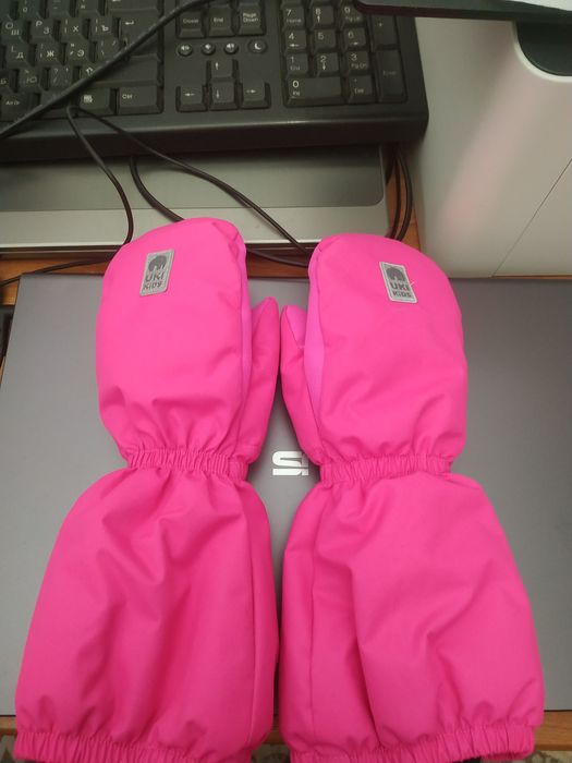 Балоневые варежки