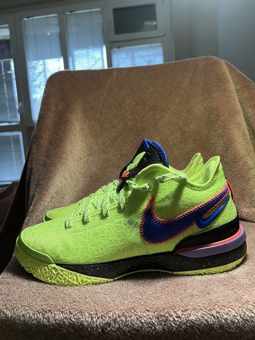 Nike LeBron NXXT Gen “Ghost Green”