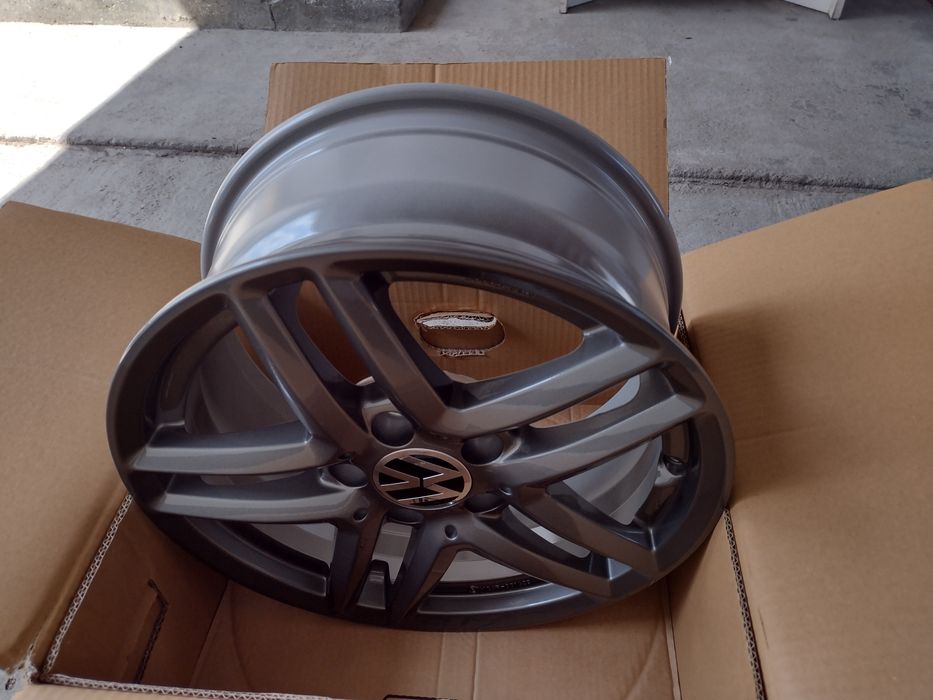 Jante Noi R17 pt VW Golf 5 6 7 Passat Jetta Caddy Touran Tiguan