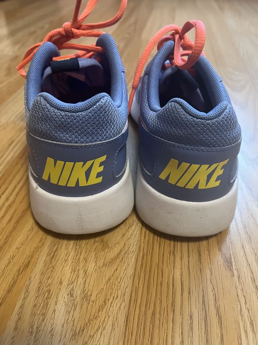 Маратонки 38 номер