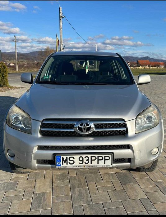 Toyota rav 4 III 4x4