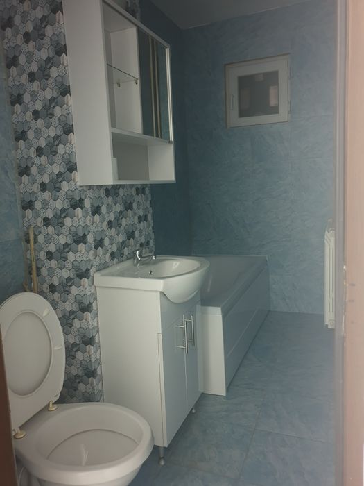 Apartament 2 camere Malu Rosu