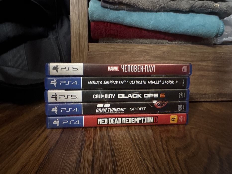 Диски на PS5 Почти новые