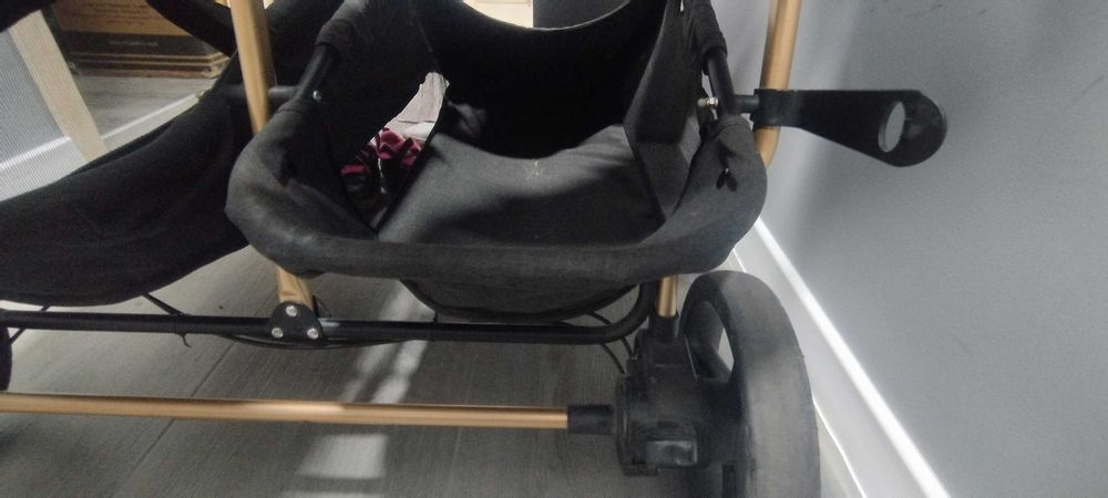 Количка за близнаци CHIPOLINO ДУО СМАРТ Авокадо