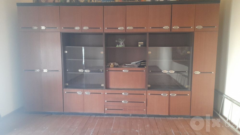 Stenka va shfanerlar sotiladi