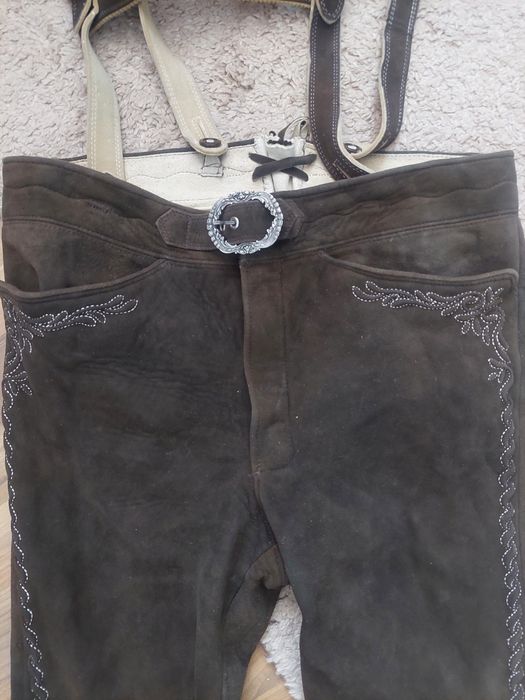 Pantaloni bavarezi pentru festival oktoberfest,piele intoarsa