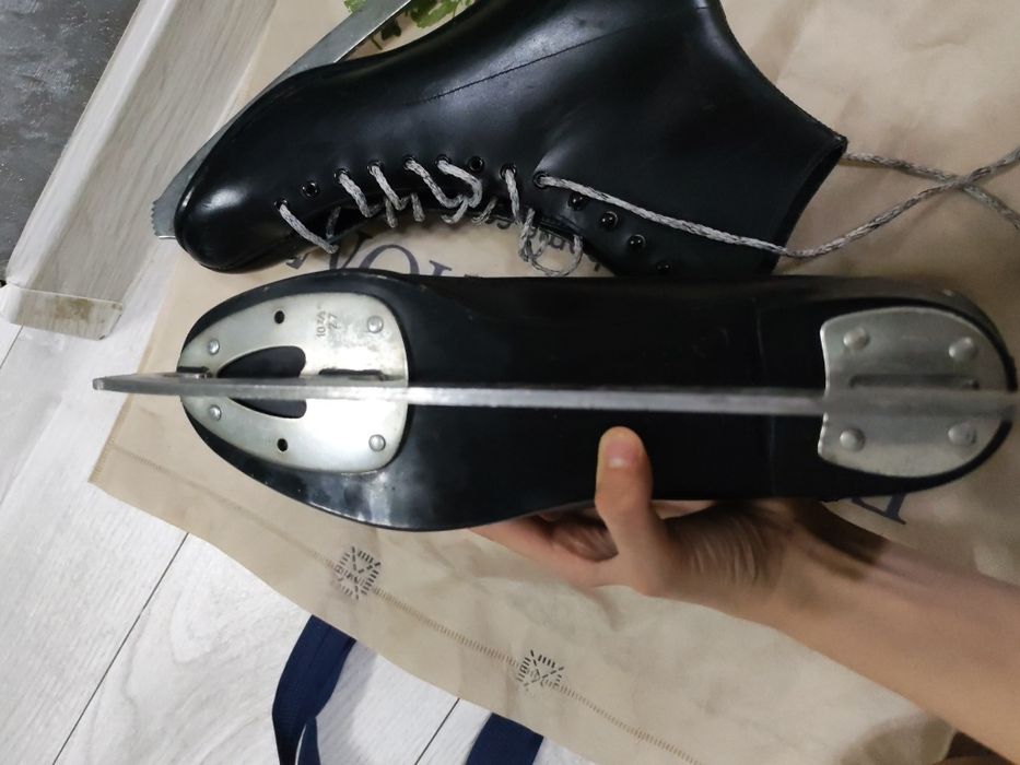 Продам коньки Германский