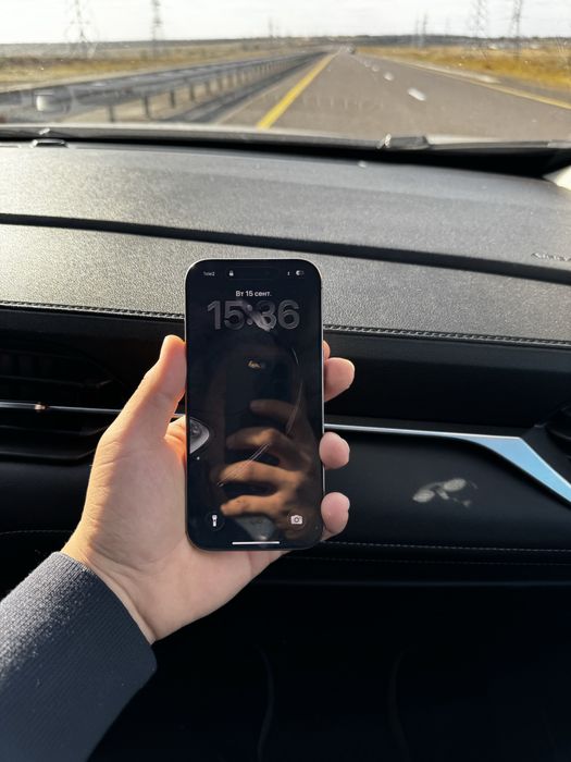 Iphone 16pro 256 92акб