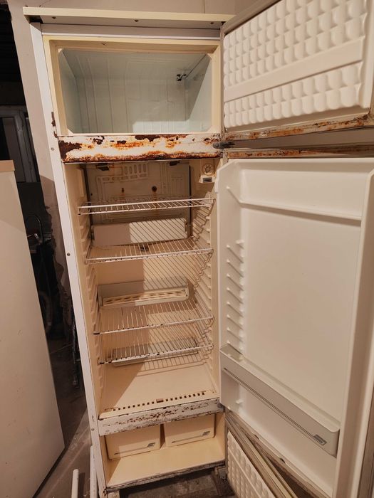 Холодильники бу с