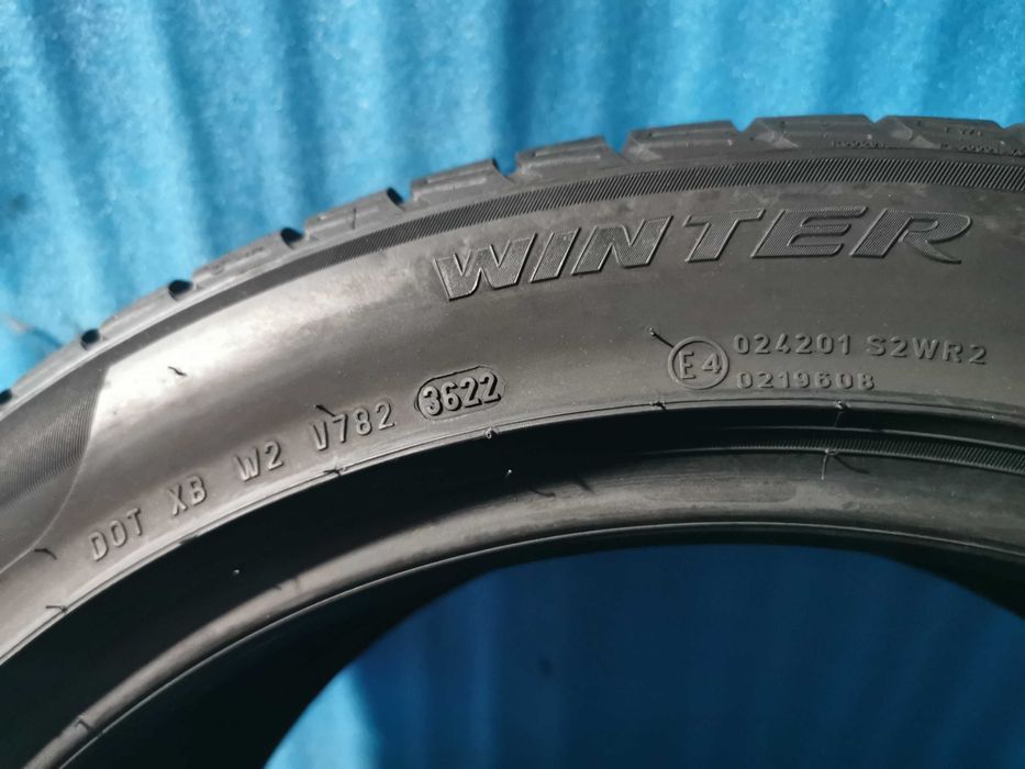 245/45 R19 - pirelli m+s 4 bucati