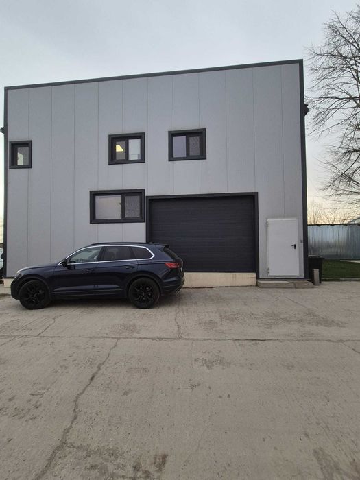 Vand hala birouri si spatii depozitare