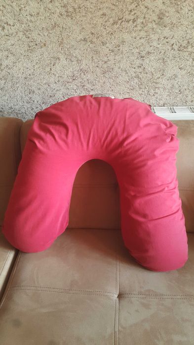 Възглавница за кърмене