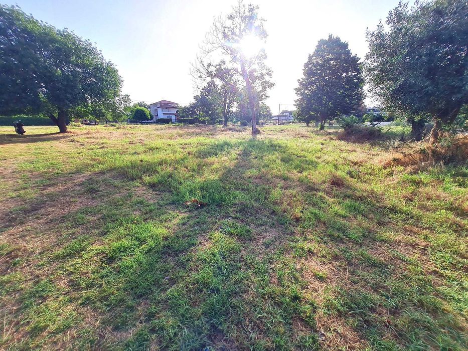 Продава се парцел с площ 4700 м2 в Аспровалта, Гърция