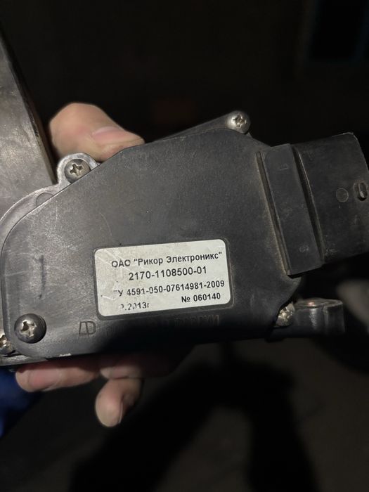 Педаль газа приора