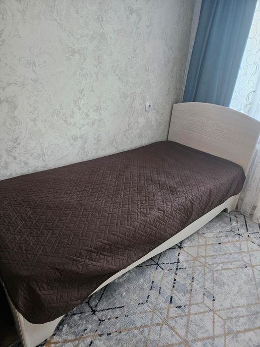 Продам  кровать  в  хорошем  состоянии