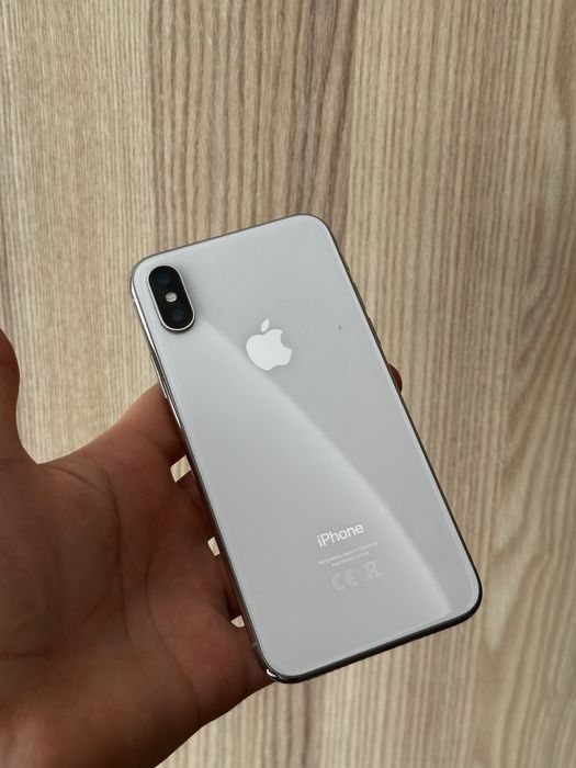 В продаже айфон 10