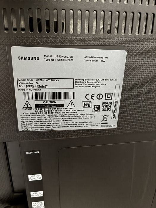 4К LED Телевизор 50" (Samsung UE50KU6072U)