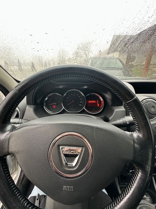 Dacia Duster 2015