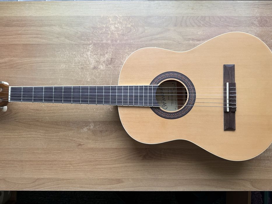 Гитара класическая