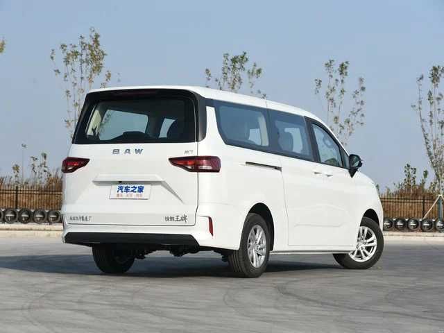 BAW M7 Сотилади Номилага чикади Нархи 24 000 Люкс версия