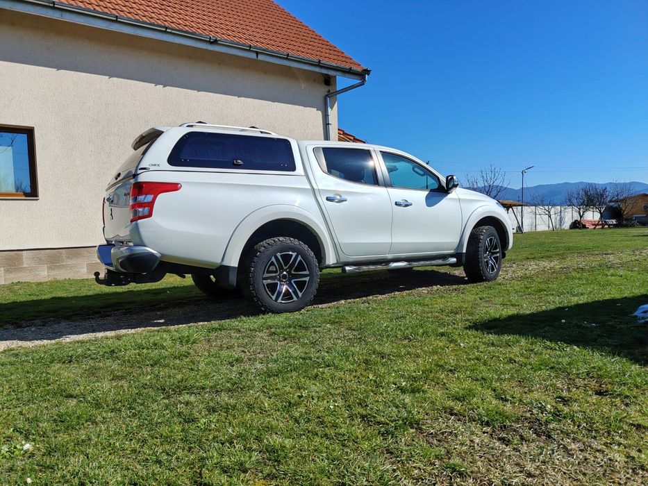 Mitsubishi L200 An fabricatie 2016