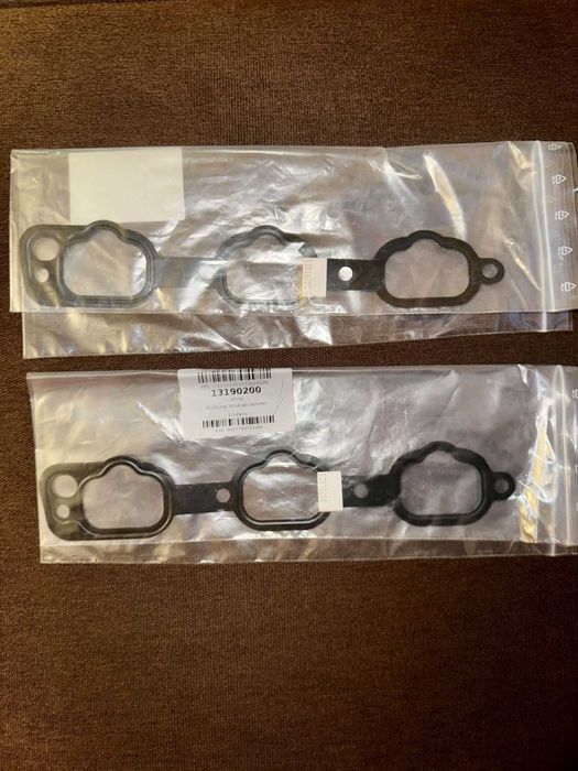 Продавам малко части за мерцедес цлк w 208: