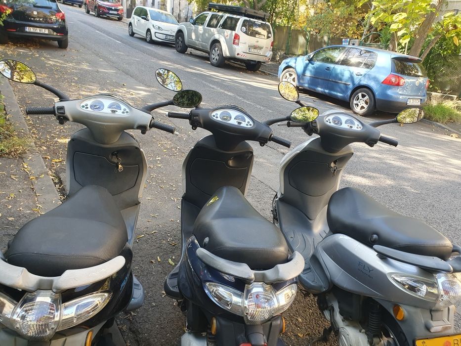 Pachet 3 scutere Piaggio Fly 50/125/150cmc4t, cu carte RAR,ITP,fiscal