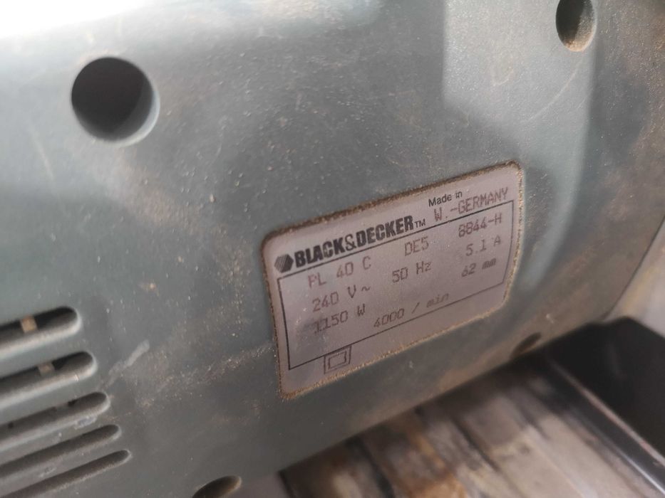 Ръчен циркуляр - Black & Decker 1150W