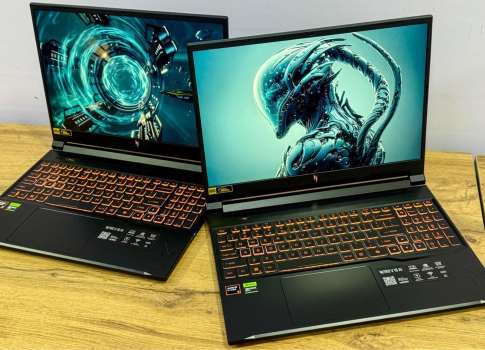 ACER NITRO V6 AI 180hz 15-Avlod RTX5050 gaming notebook