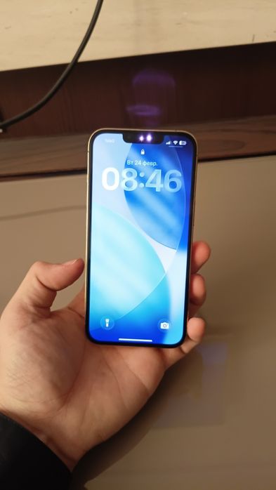 Apple 13 pro продаю