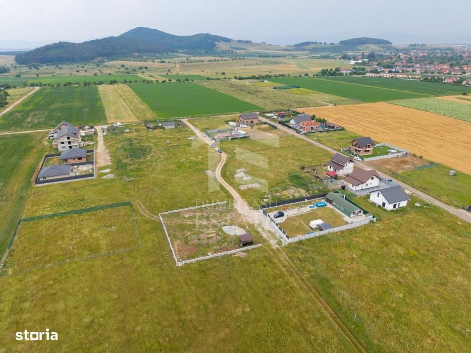 Sanpetru |Teren intravilan 733mp | 3 fronturi stradale