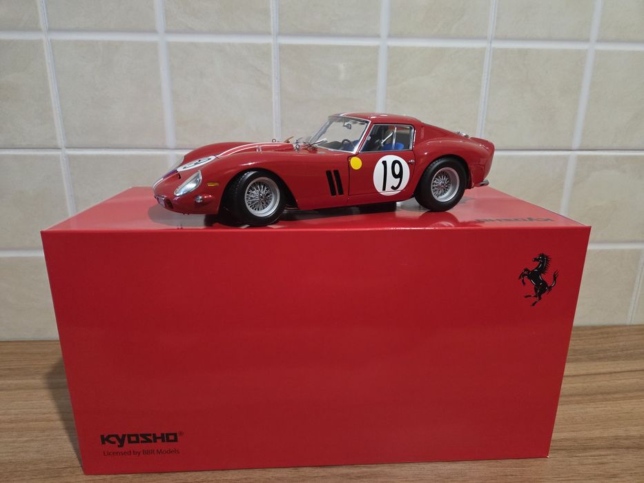 Macheta Ferrari 250 GTO 1:18 Kyosho