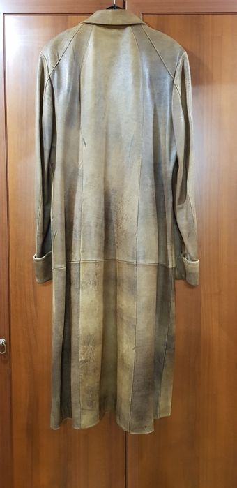 Продам кожаный плащ